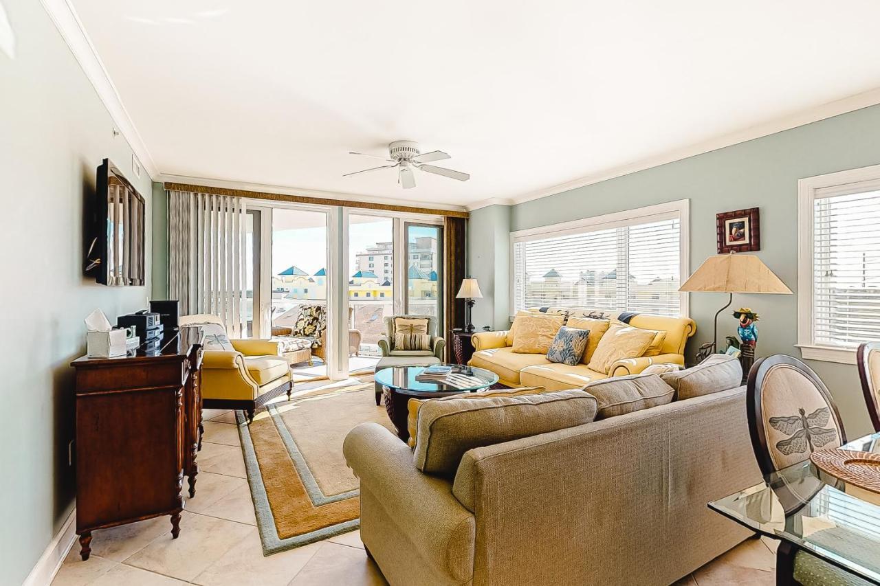 The Meridian Ocean City Room photo